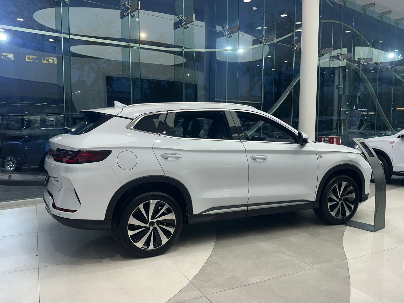 2025 BYD Song Plus 1.5 Dm-i Phev At