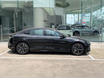 2025 BYD Seal 520 km Awd At