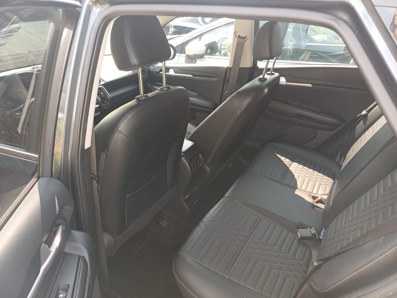 2024 Kia Sonet 1.5 Sx At