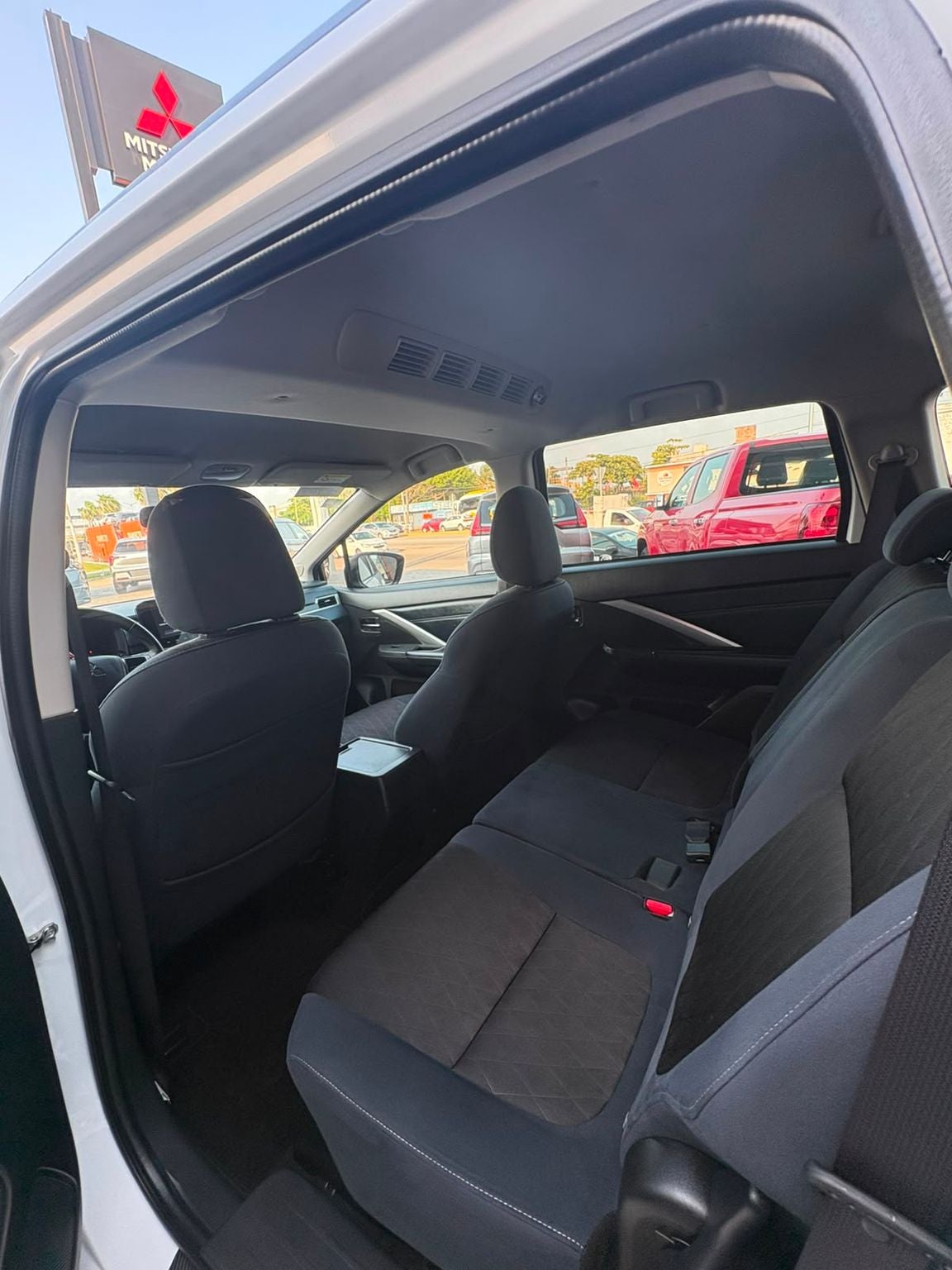 2025 Mitsubishi Xpander 1.5 Cross At
