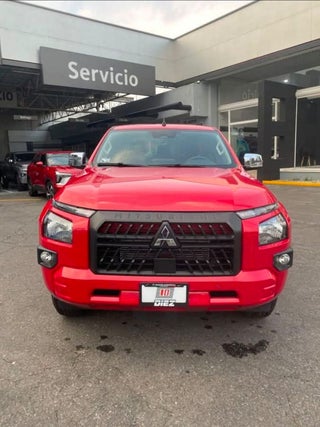 2025 Mitsubishi L200 2.4 Glx Cabina Doble 4x4 Diesel Mt