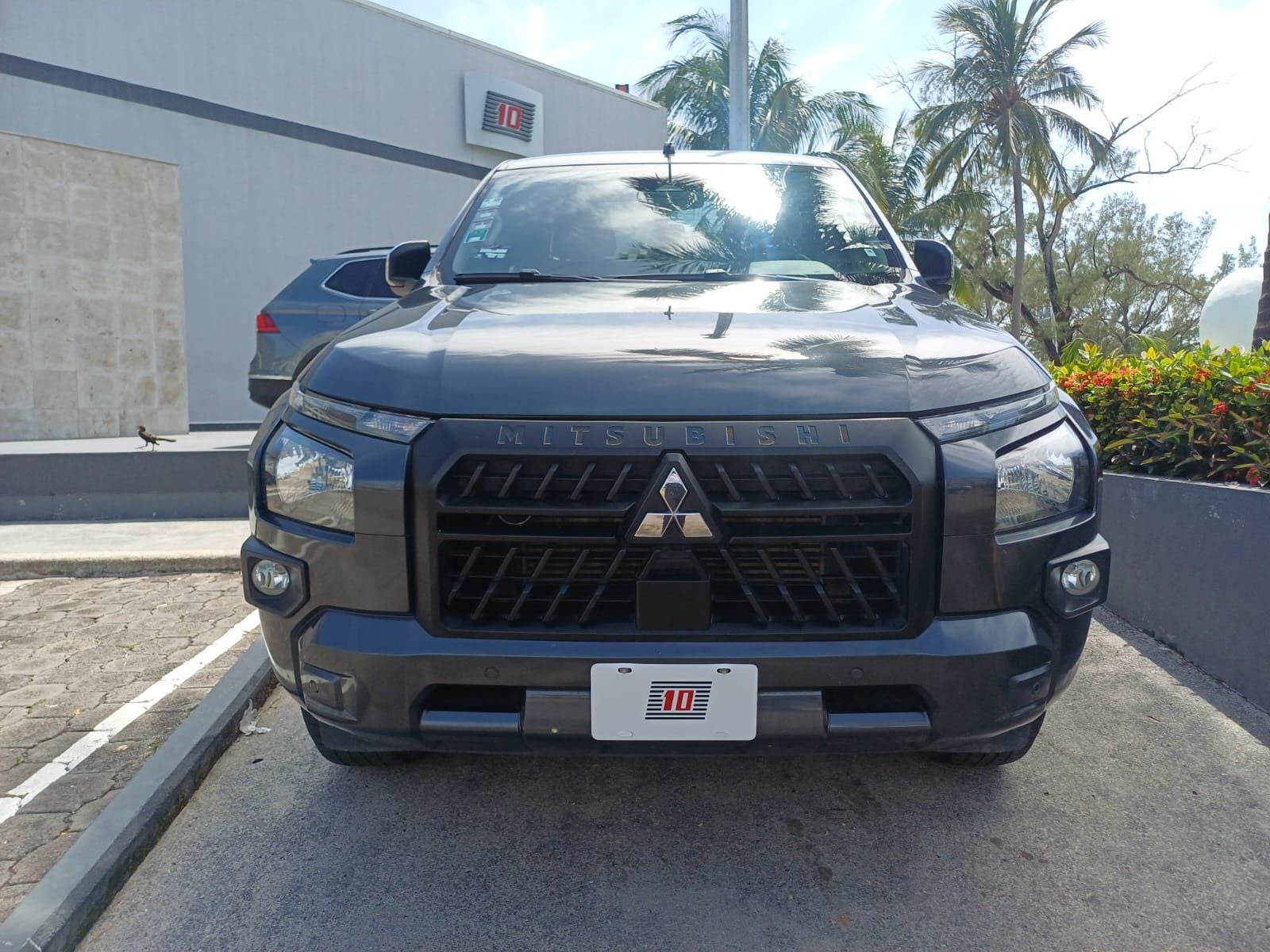 2025 Mitsubishi L200 2.4 Glx Cabina Doble 4x4 Diesel Mt