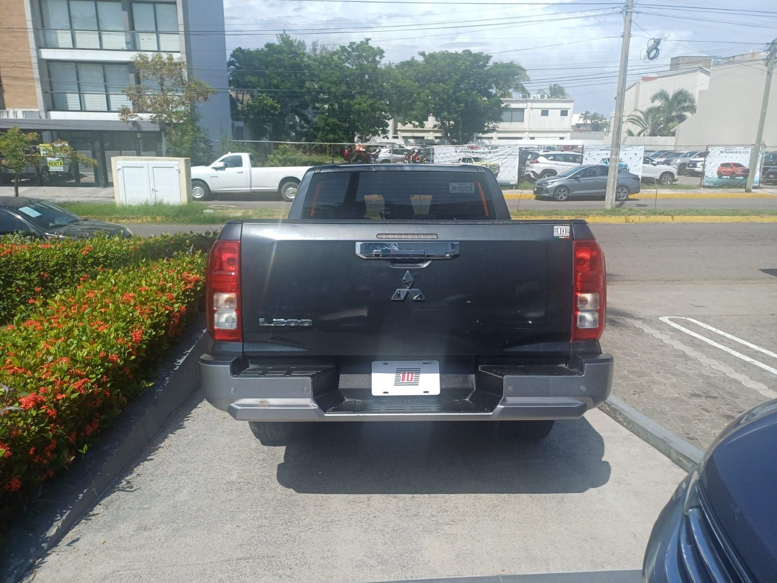 2025 Mitsubishi L200 2.4 Glx Cabina Doble 4x4 Diesel Mt