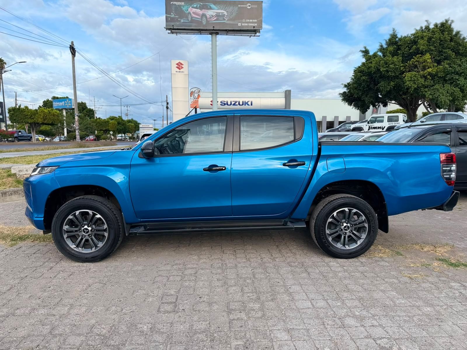 2024 Mitsubishi L200 2.4 Gls Cabina Doble 4x4 Diesel At