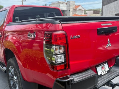 2023 Mitsubishi L200 2.4 Gls 4X4 Diésel At