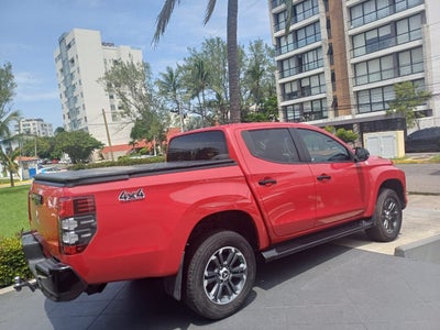 2023 Mitsubishi L200 2.4 Gls 4X4 Diésel At