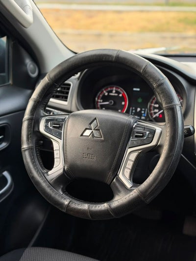 2023 Mitsubishi L200 2.4 Gls 4X4 Diésel At