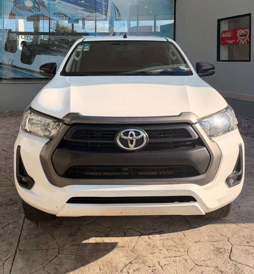 2023 Toyota Hilux 2.7 SR Doble Cabina Mt
