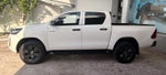 2023 Toyota Hilux 2.7 SR Doble Cabina Mt