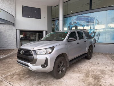 2025 Toyota Hilux 2.7 Doble Cabina Sr Mt