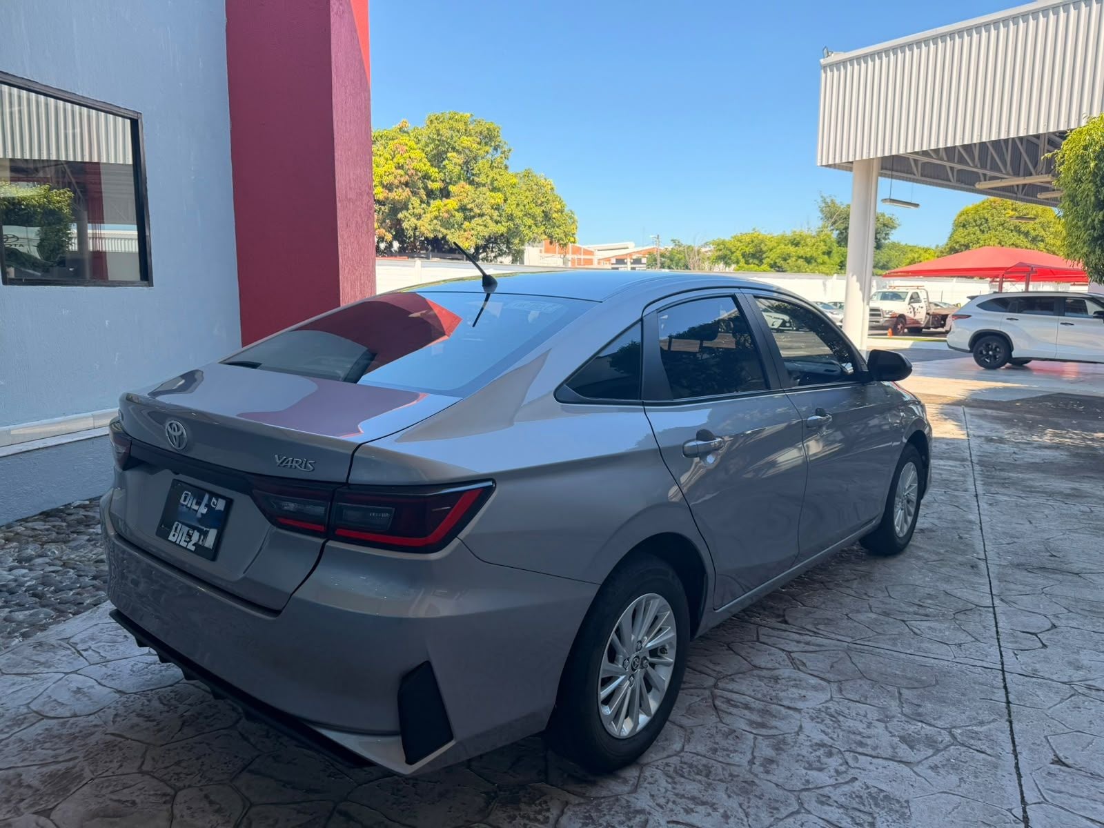 2025 Toyota Yaris 1.5 S Sedan At