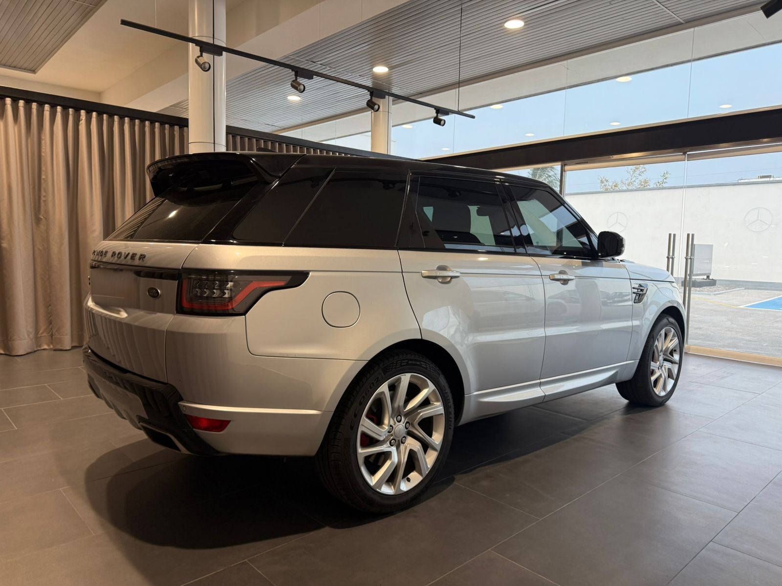 2020 Land Rover Range Rover Sport 5.0 V8 Autobiography Dynamic SC At