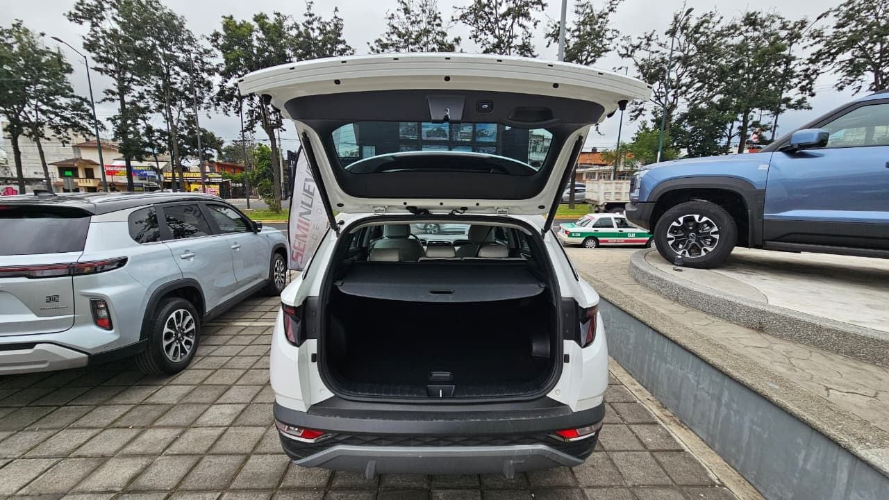 2023 Hyundai Tucson 2.4 Limited Tech At