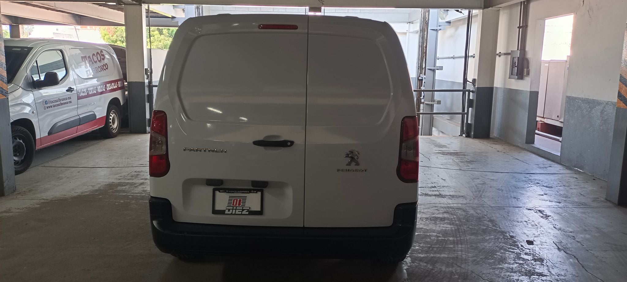 2023 Peugeot Partner 1.2 Maxi Pack Pure Tech Mt