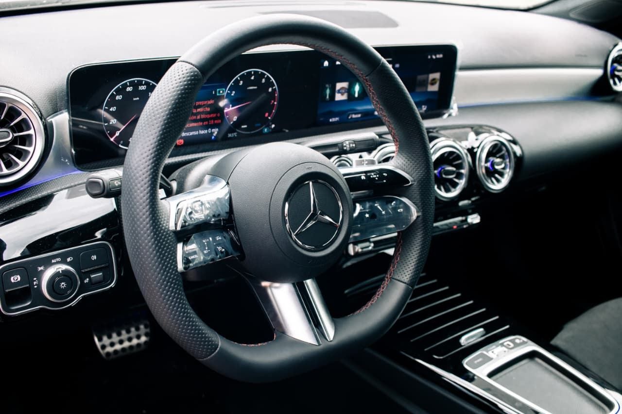 2025 Mercedes-Benz Clase A A 200 MH