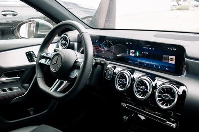 2025 Mercedes-Benz Clase A A 200 MH