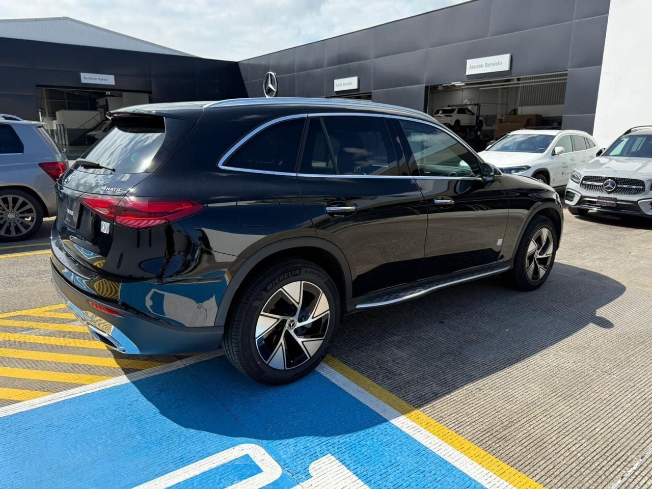 2024 Mercedes-Benz Clase GLC 2.0 300 4MATIC® Coupe At