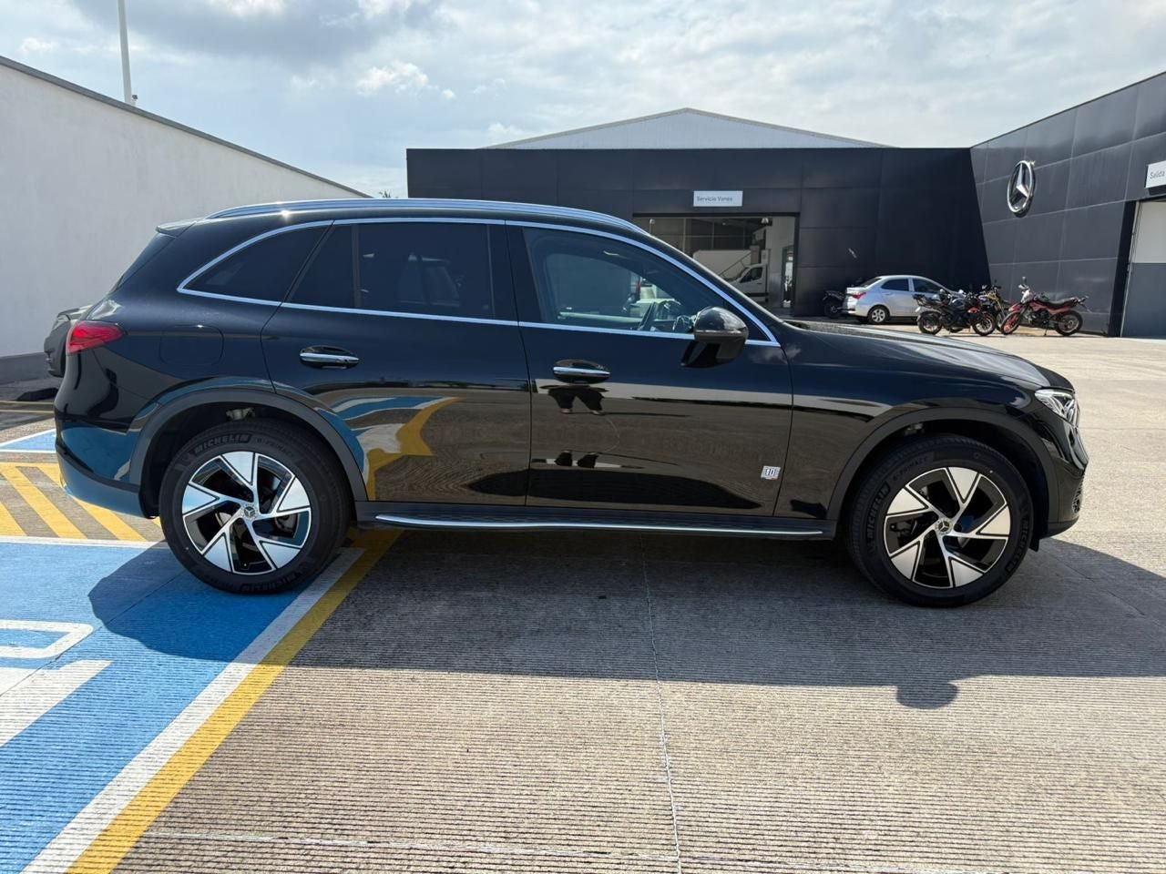 2024 Mercedes-Benz Clase GLC 2.0 300 4MATIC® Coupe At